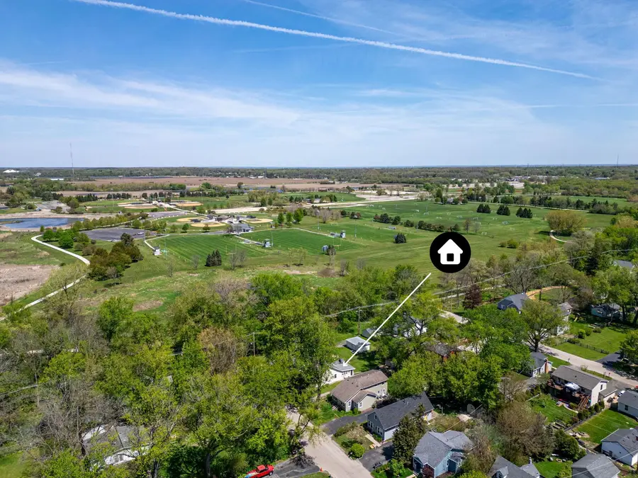 105 Edgewood Avenue, Crystal Lake, IL 60014 - #2