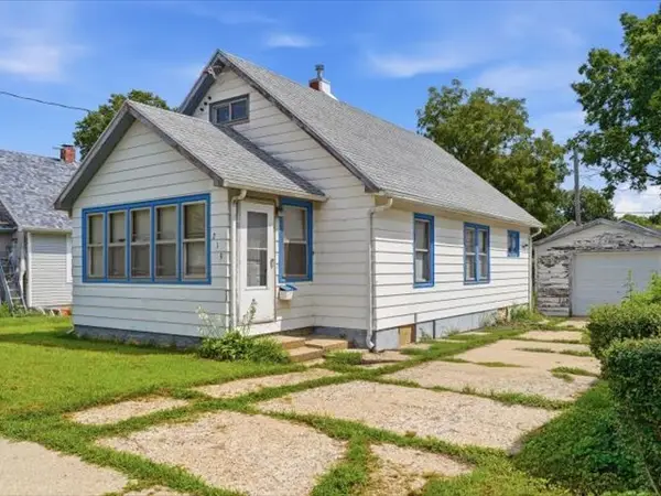 219 Ave E, Rock Falls, IL 61071