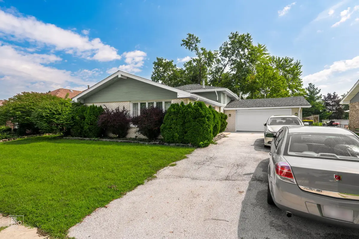 19533 Lake Lynwood Drive, Lynwood, IL 60411 - #1