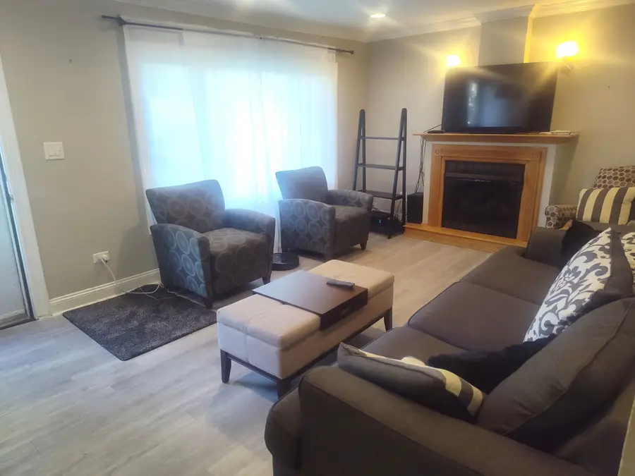 364 N Cedar Avenue, Wood Dale, IL 60191 - #3