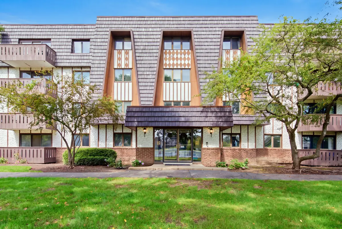13200 Heiden Circle #2301, Lake Bluff, IL 60044 - #1