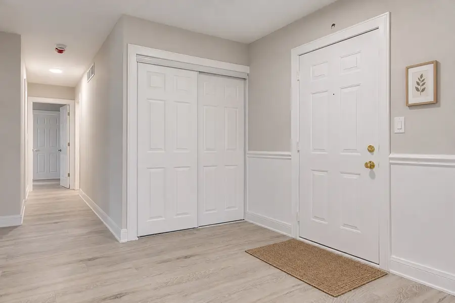 3030 Pheasant Creek Drive #405, Northbrook, IL 60062 - #2