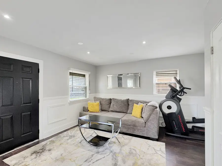 10644 S Peoria Street, Chicago, IL 60643 - #2