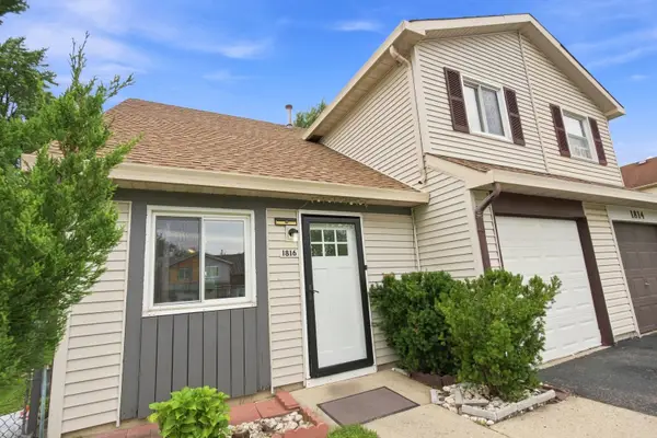 1816 Whitney Drive, Hanover Park, IL 60133