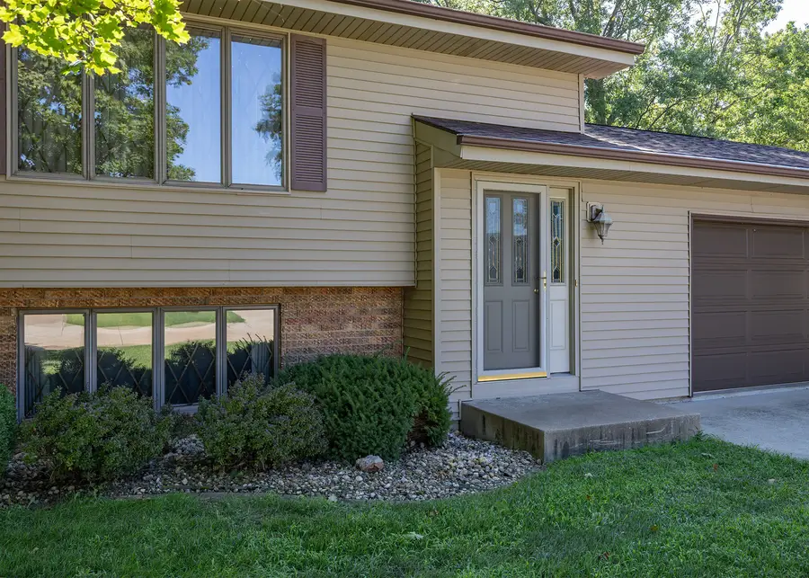 822 Hickory Street, Geneseo, IL 61254 - #2