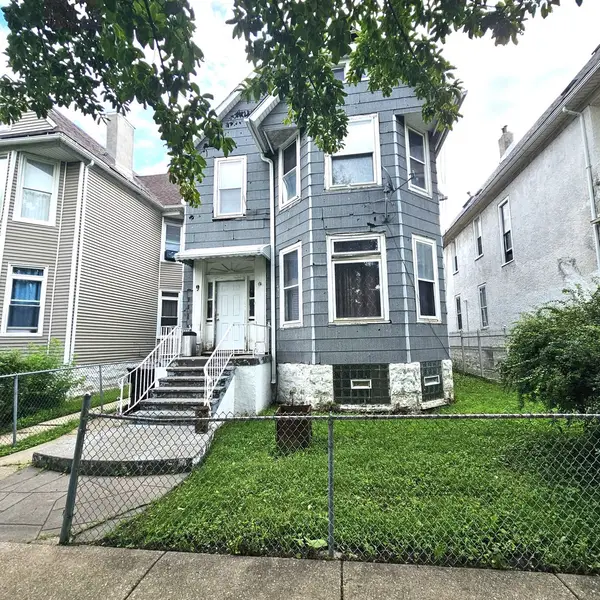 319 N Lotus Avenue, Chicago, IL 60644