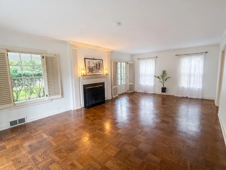 2929 Indianwood Road, Wilmette, IL 60091 - #3