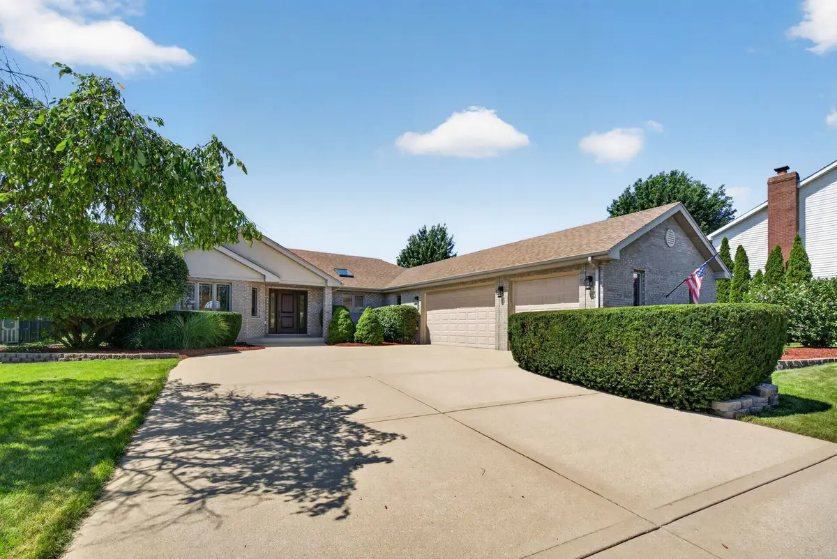2377 Rock Canyon, New Lenox, IL 60451 - #1