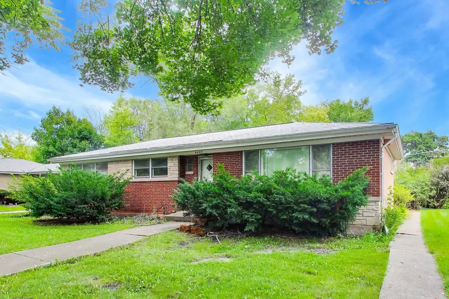 8425 Lawndale Avenue, Skokie, IL 60076 - #2