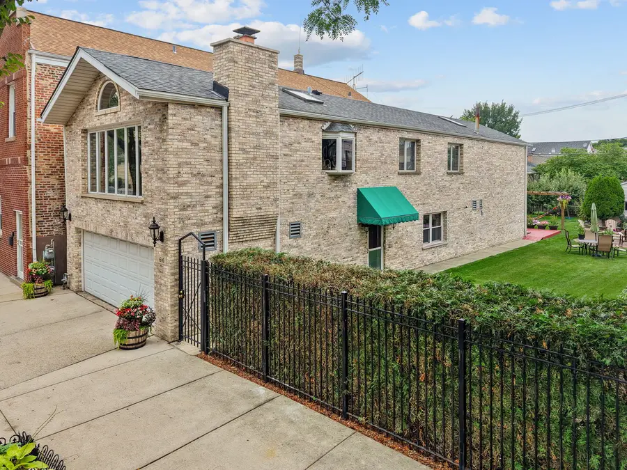 616 W 37th Street, Chicago, IL 60609 - #2