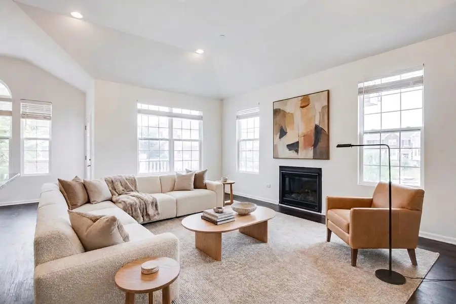 4470 Monroe Court, Naperville, IL 60564 - #2
