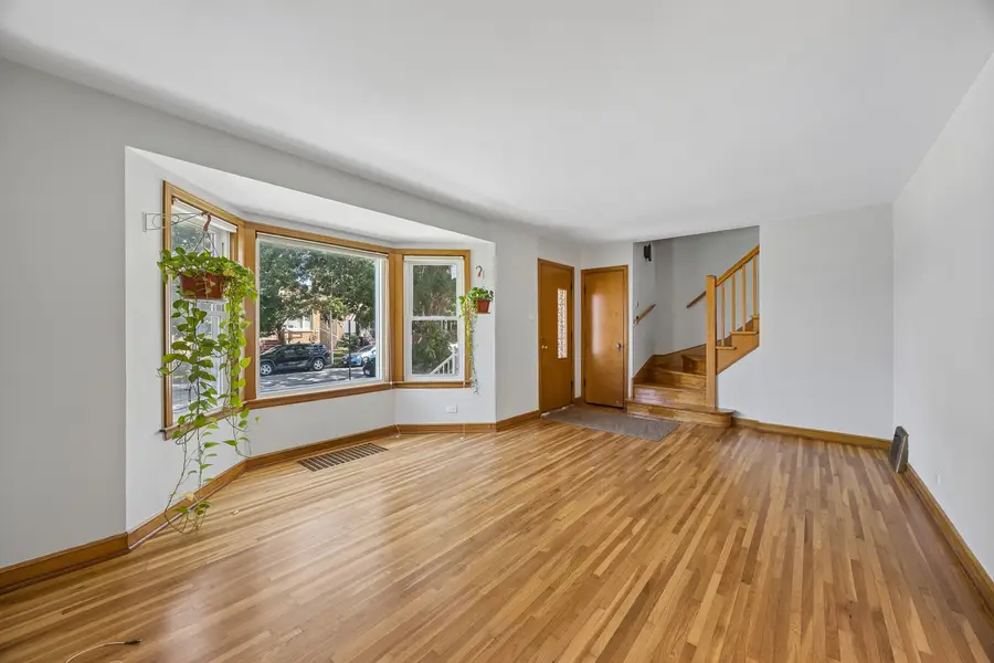 5948 S Komensky Avenue, Chicago, IL 60629 - #3