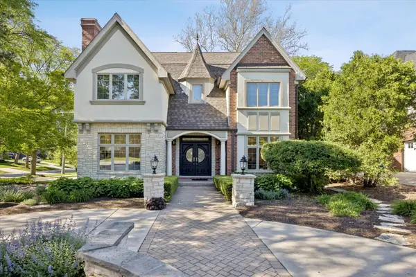 417 W 9th Street, Hinsdale, IL 60521