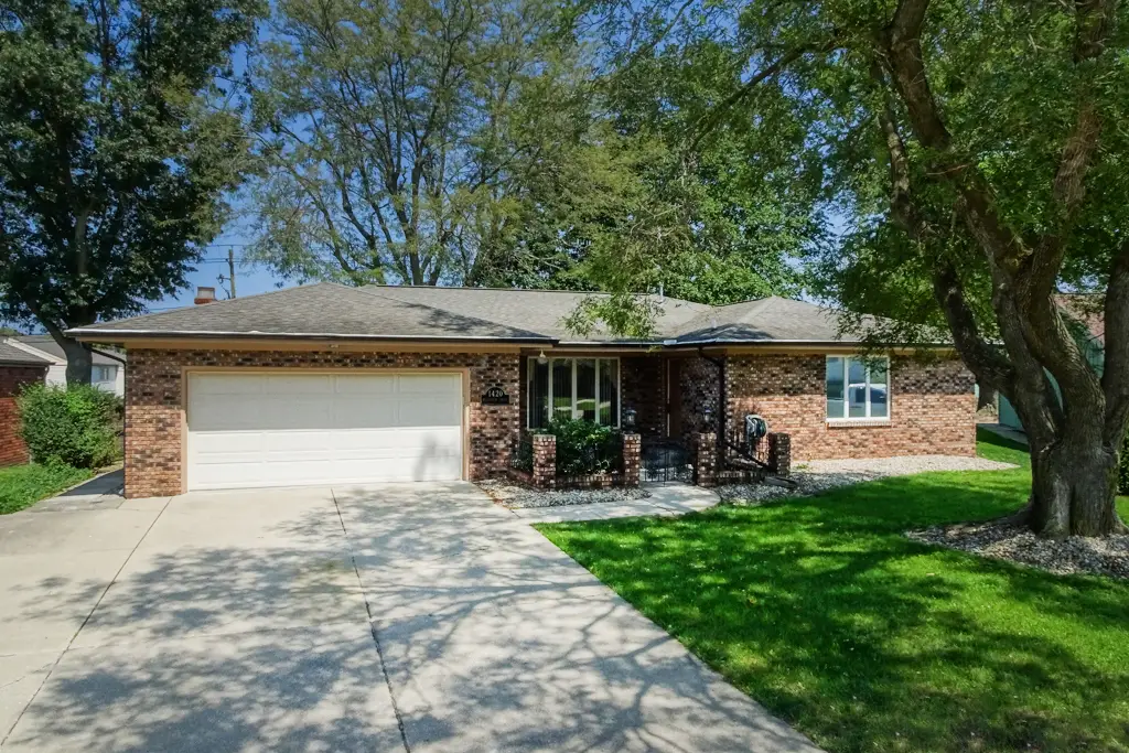 1420 Westview Drive, Normal, IL 61761 - #1