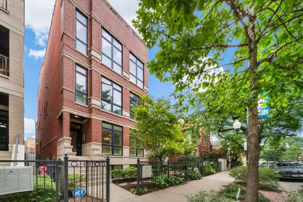 2042 N Racine Avenue #101, Chicago, IL 60614