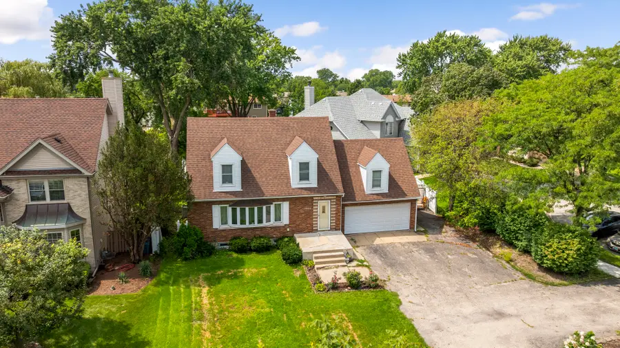 1801 W Carriage Court, Addison, IL 60101 - #2