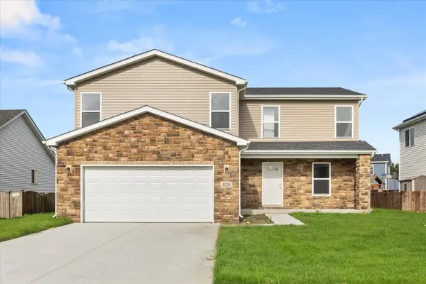 828 Blackhawk Drive, Braidwood, IL 60408