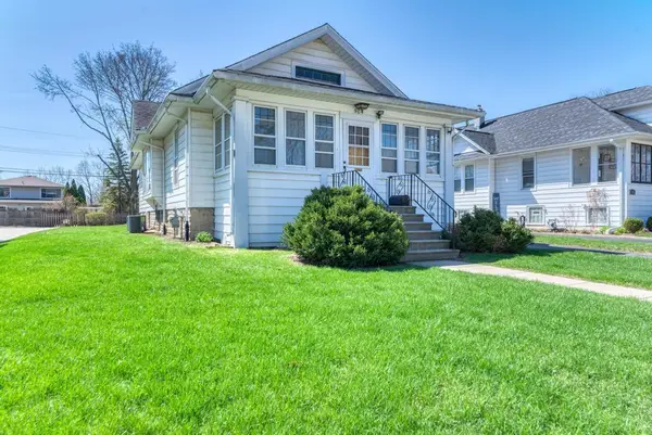 904 Caton Avenue, Joliet, IL 60435