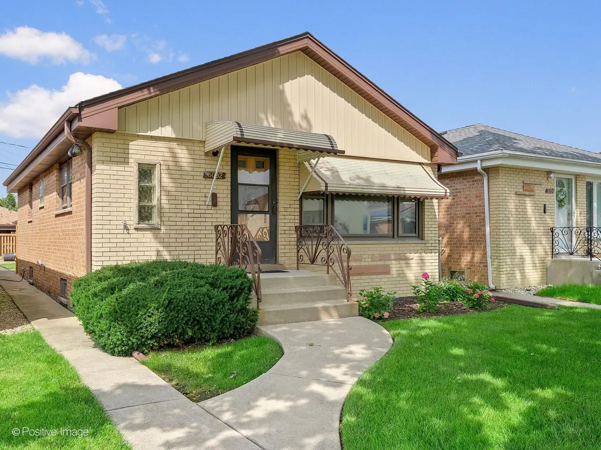 5032 Michigan Avenue, Schiller Park, IL 60176 - #1