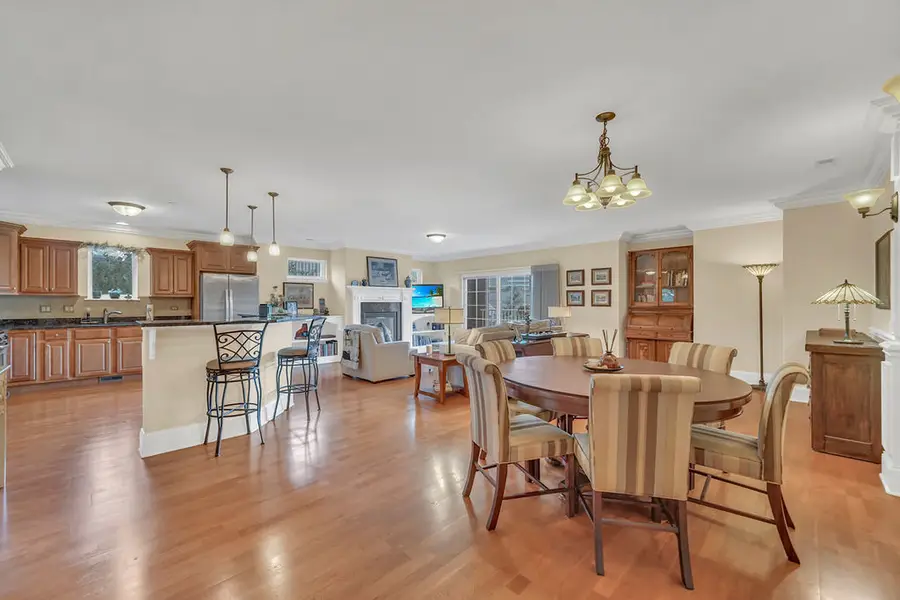 405 W Pierce Road #301, Itasca, IL 60143 - #2