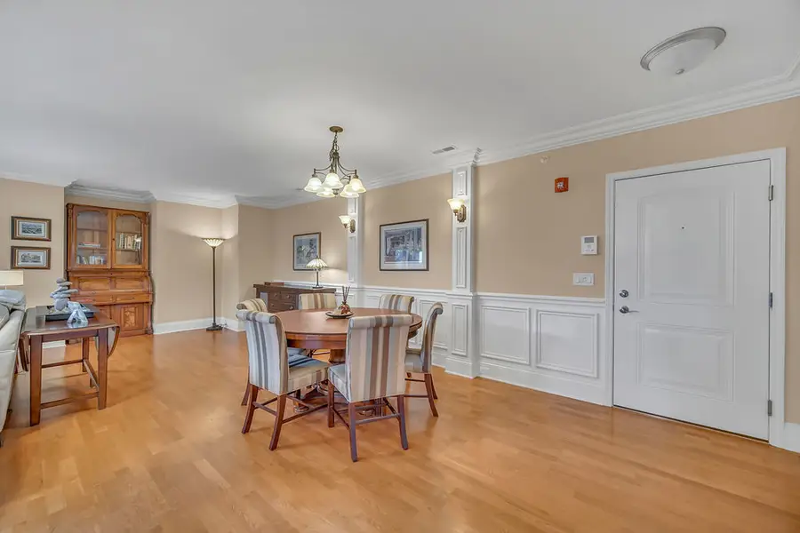 405 W Pierce Road #301, Itasca, IL 60143 - #3