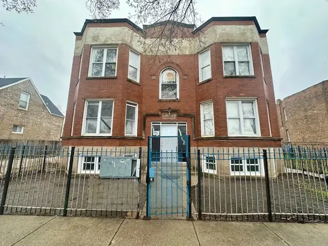 4035-37 W Harrison Street, Chicago, IL 60624 - #1