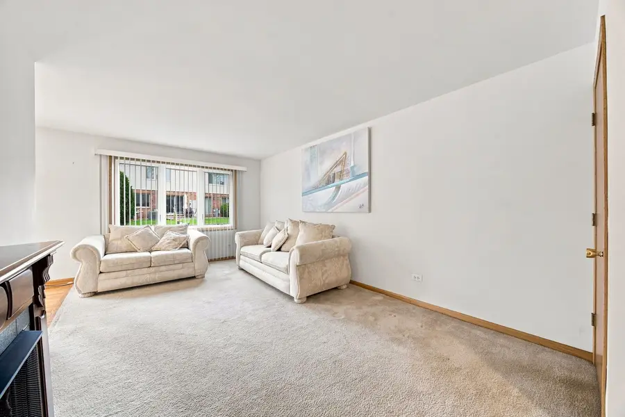4304 W Termunde Drive, Alsip, IL 60803 - #3