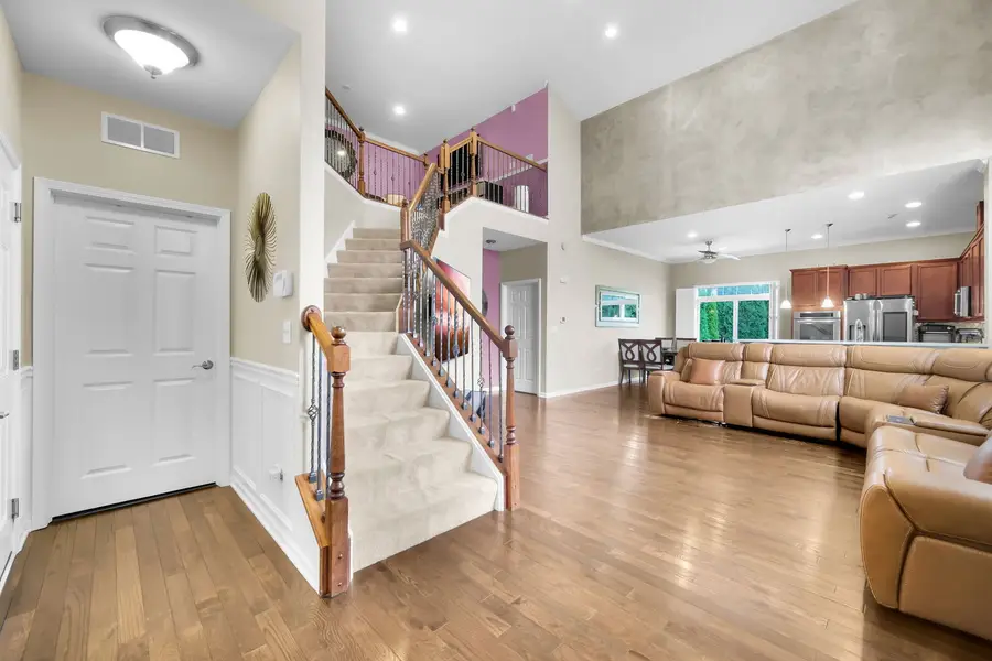 1031 Ravendale Court, Naperville, IL 60540 - #3