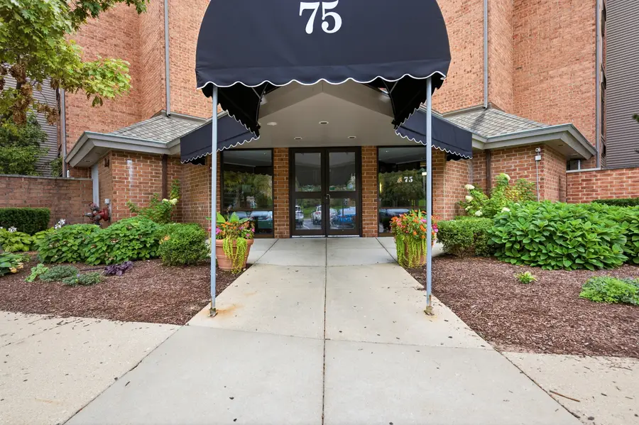 75 Kristin Circle #309, Schaumburg, IL 60195 - #2