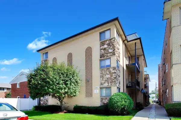 6261 N Northwest Highway #1D, Chicago, IL 60631