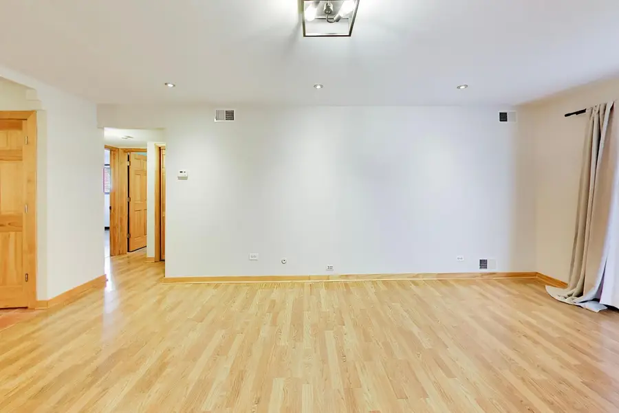 6261 N Northwest Highway #1D, Chicago, IL 60631 - #3