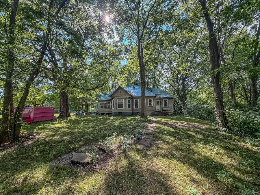 364 E Franklin Street, Bement, IL 61813 - #3