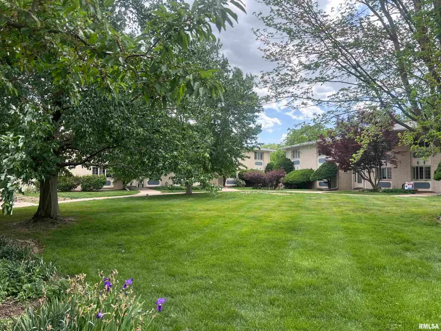 920 17th Street #28, Moline, IL 61265 - #2