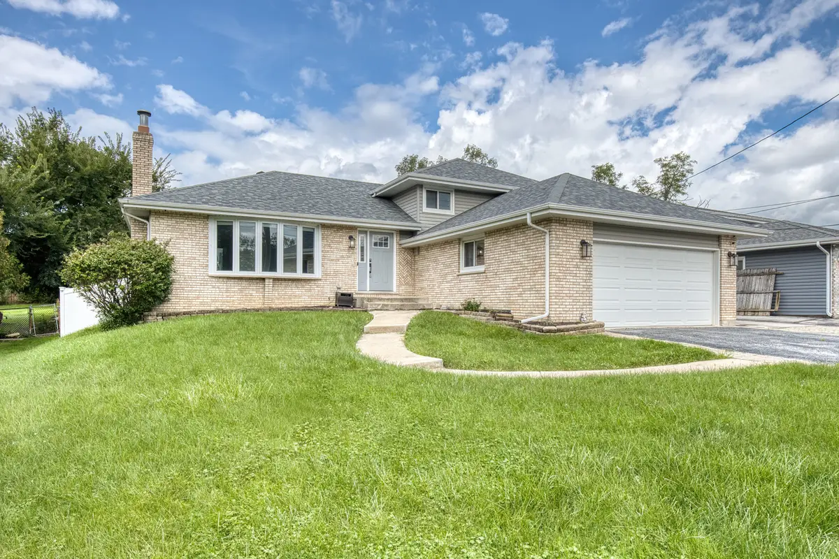 17008 Forest Avenue, Oak Forest, IL 60452 - #1