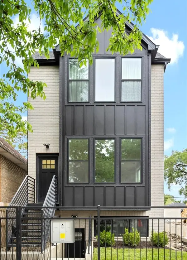 538 N Trumbull Avenue, Chicago, IL 60624