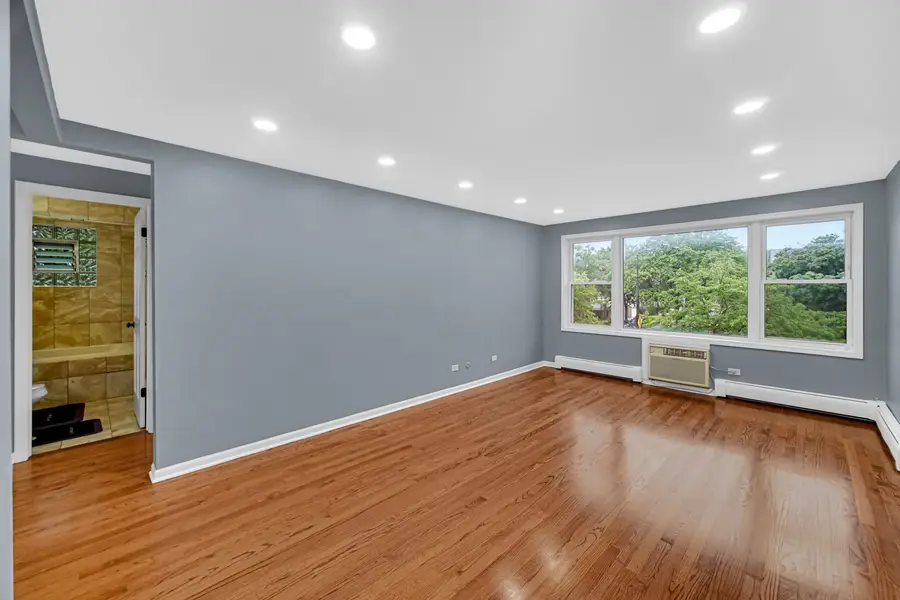5700 W Montrose Avenue #3D, Chicago, IL 60634 - #3