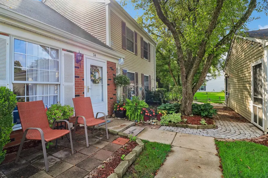 74 Silver Tree Circle, Cary, IL 60013 - #2