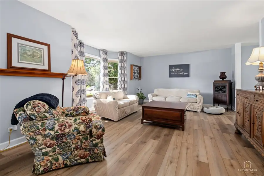 1434 Coral Reef Way, Lake Zurich, IL 60047 - #3