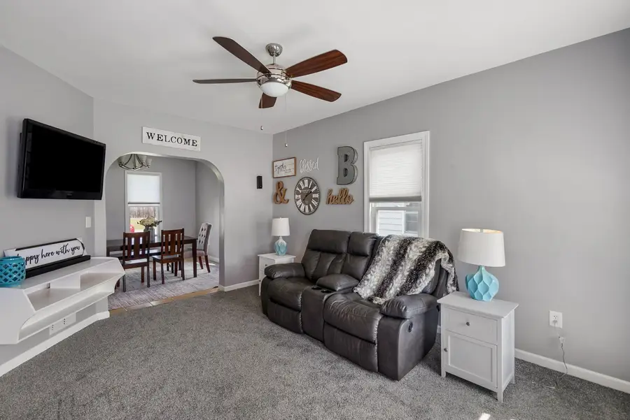 2025 39th Street, Rock Island, IL 61201 - #3