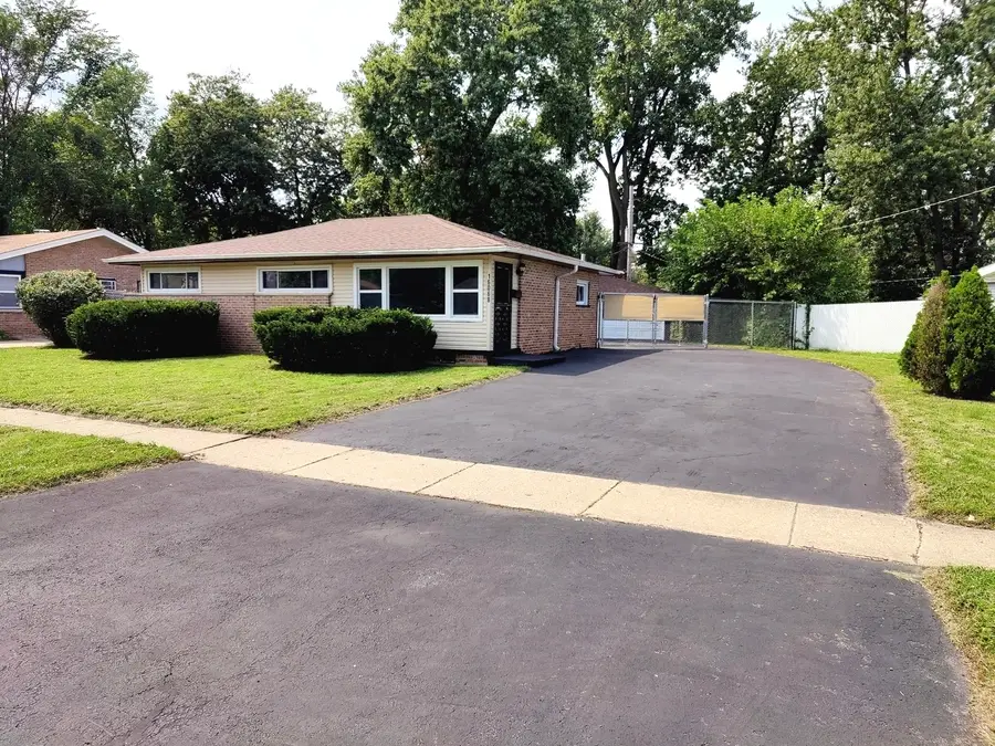 16068 Richmond Avenue, Markham, IL 60428 - #2