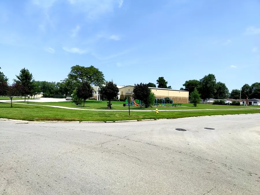 16068 Richmond Avenue, Markham, IL 60428 - #3