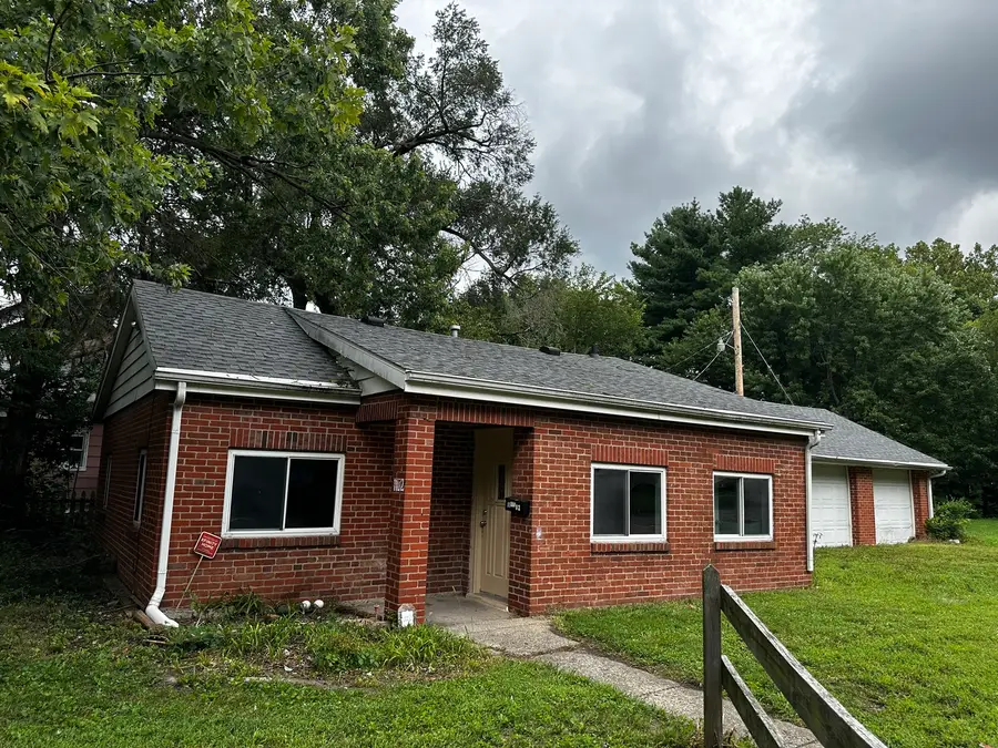 1102 N Mckinley Avenue, Champaign, IL 61821 - #3