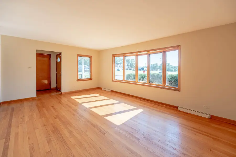 3002 Miller Avenue, South Chicago Heights, IL 60411 - #2