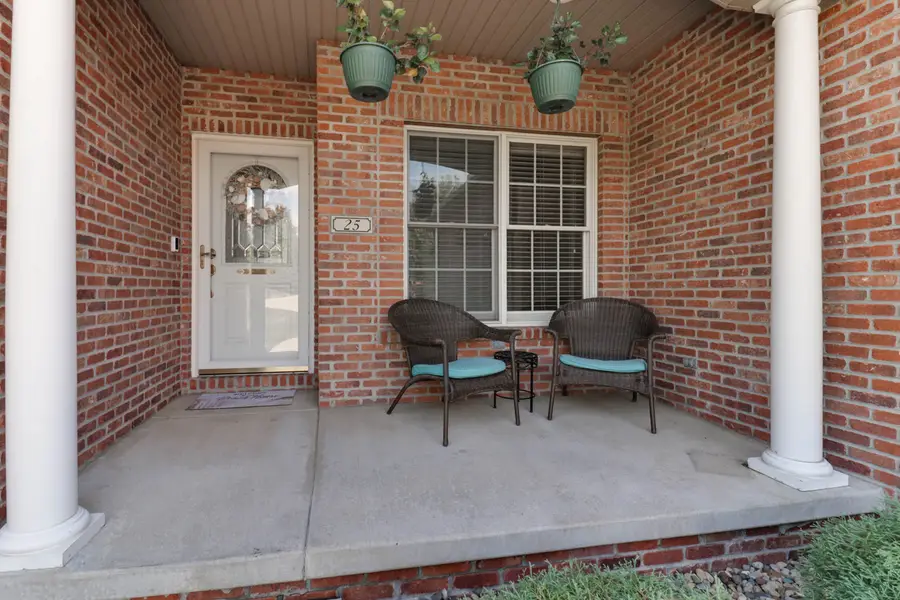 25 Spring Ridge Circle, Bloomington, IL 61704 - #3
