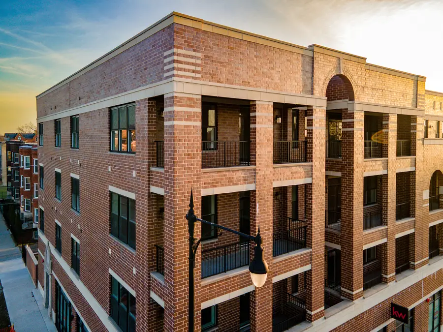 551 E 47th Street #3W, Chicago, IL 60615 - #2