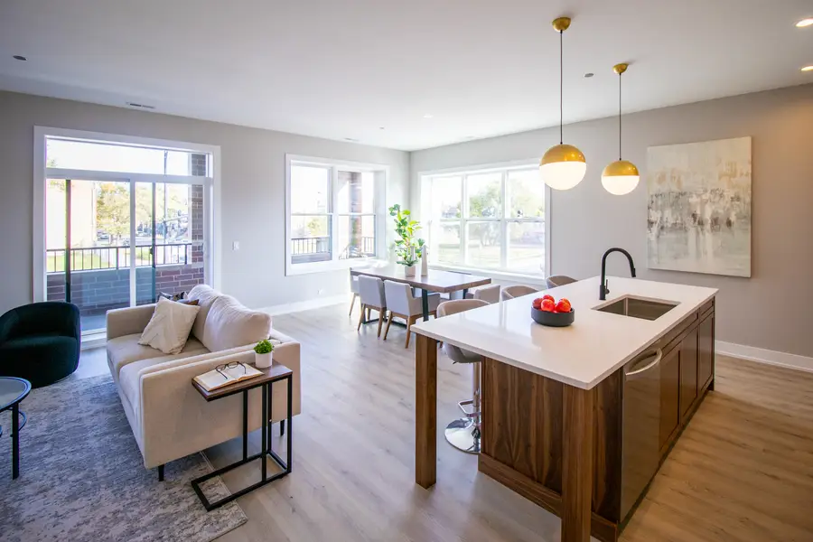 551 E 47th Street #3W, Chicago, IL 60615 - #3