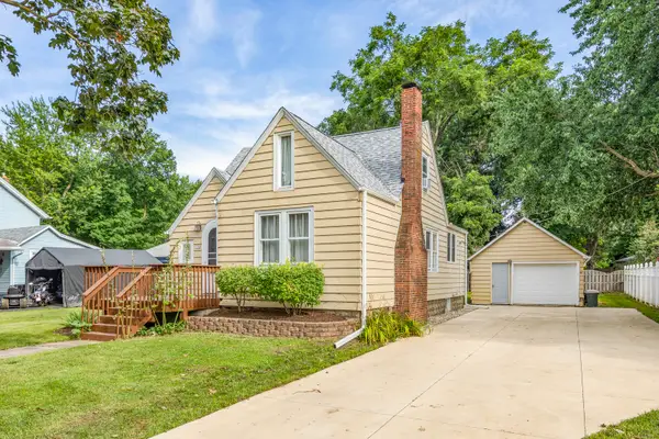 130 W Garfield Street, Waterman, IL 60556