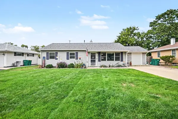 1111 Winthrop Avenue, Joliet, IL 60435