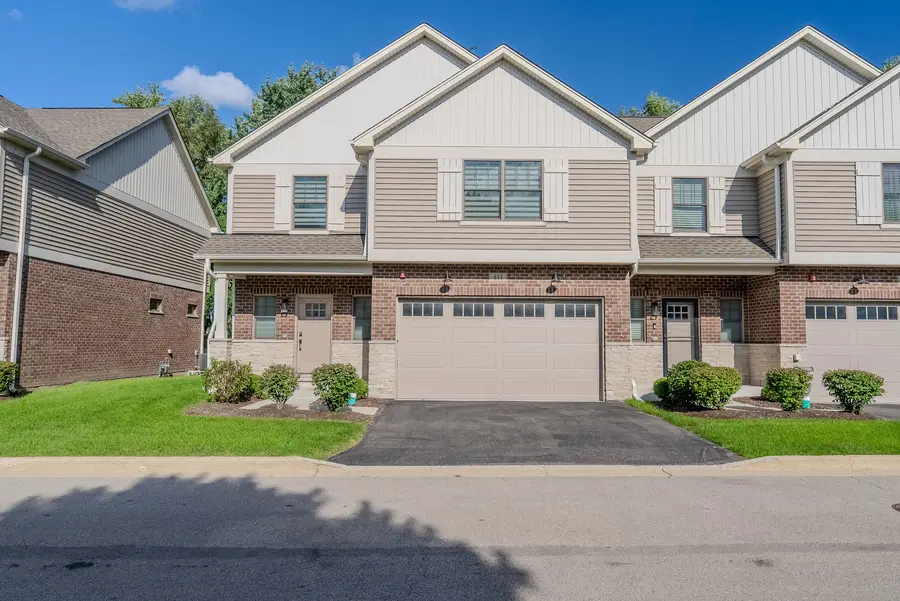 411 W Pierce Road, Itasca, IL 60143 - #2