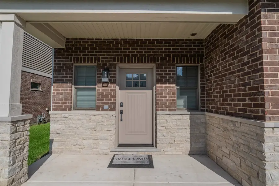 411 W Pierce Road, Itasca, IL 60143 - #3
